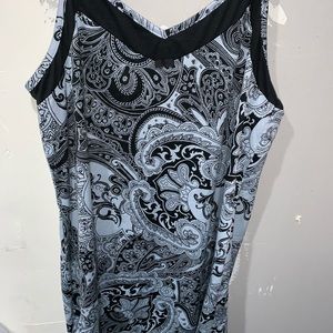 Black and white night gown